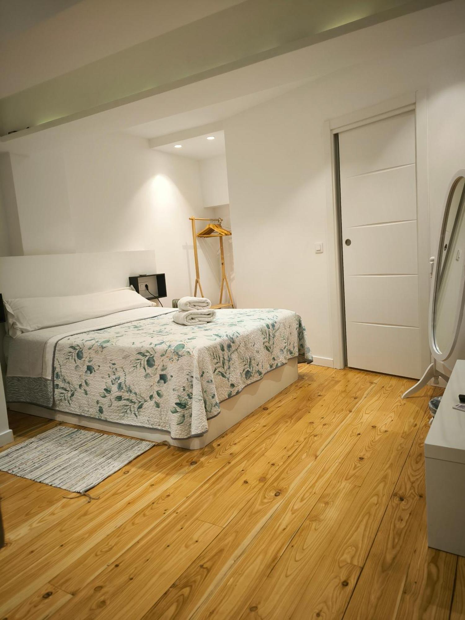 Apartamento Centrico Bilbao Apartment Bagian luar foto